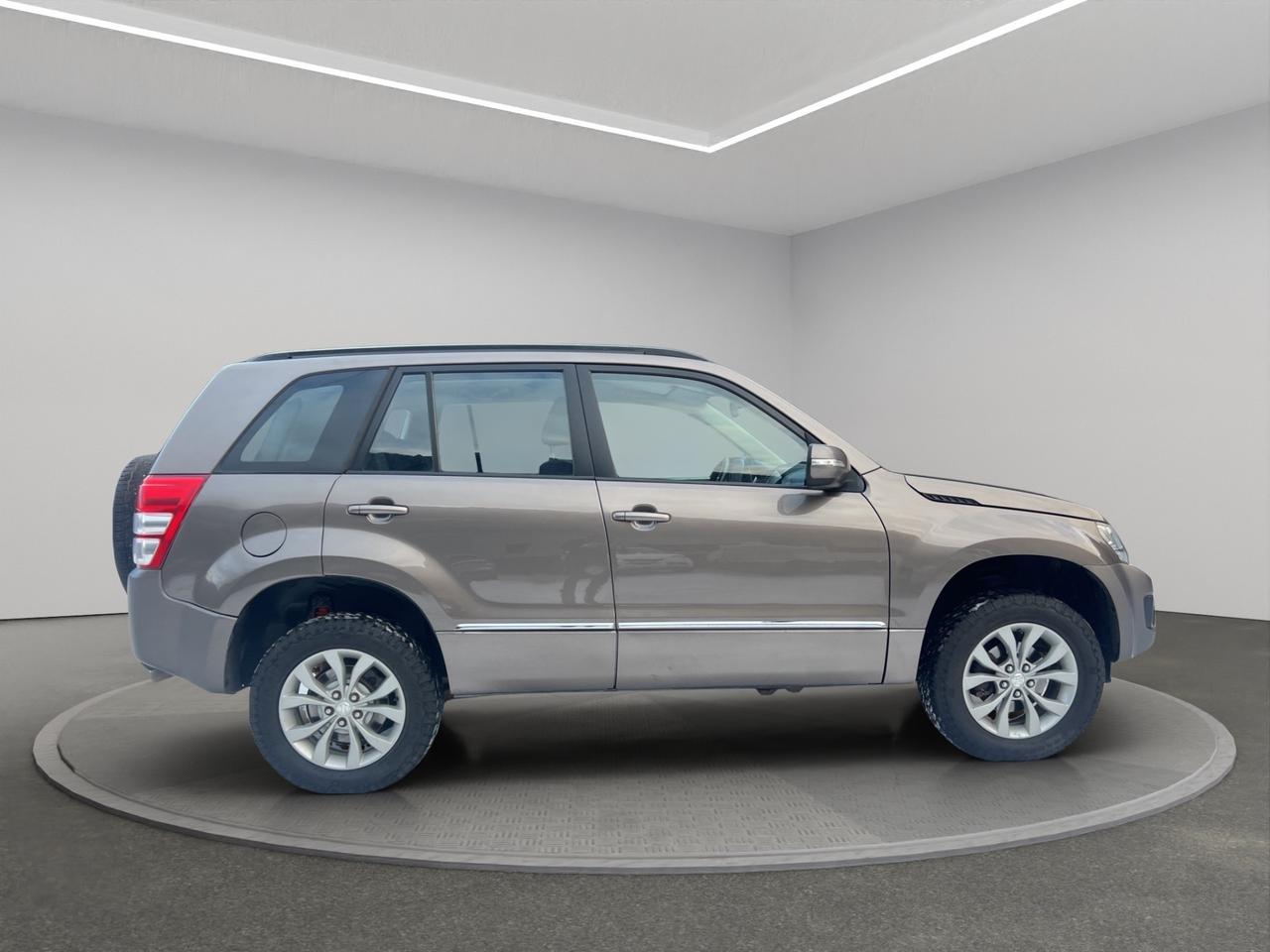 Suzuki Grand Vitara 1.9 DDiS 5 porte Evolution