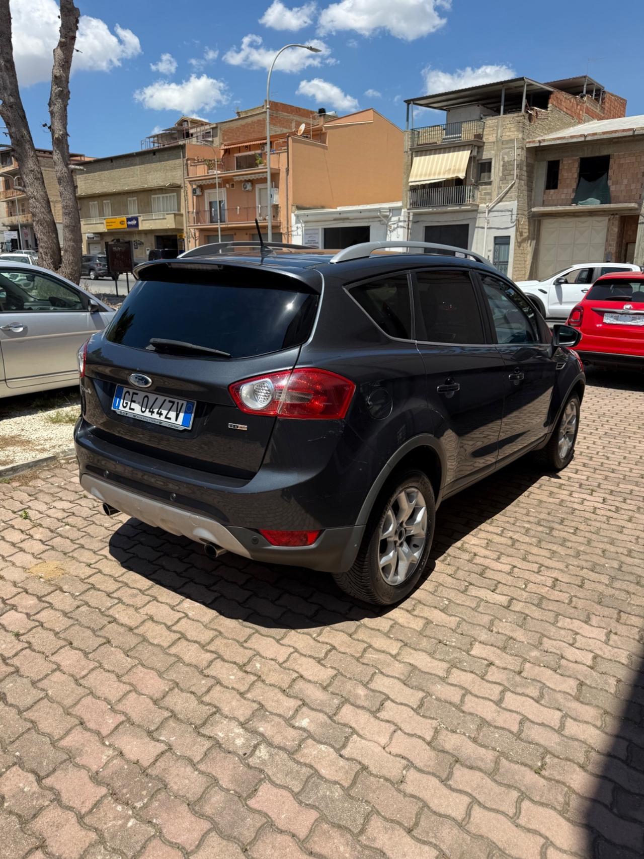 Ford Kuga 2.0 TDCi 136 CV 2WD Titanium DPF