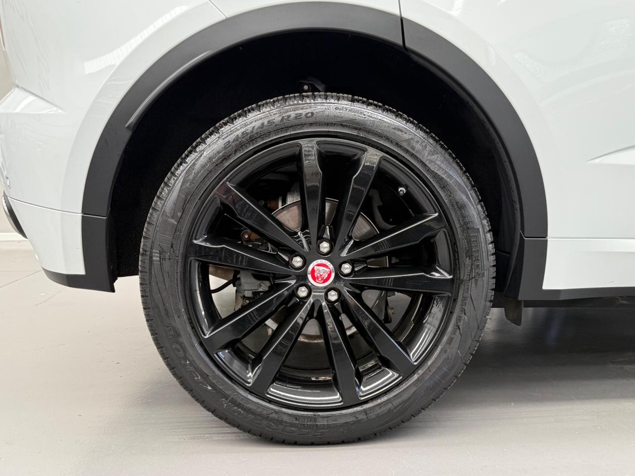 Jaguar E-Pace 2.0D 180 CV AWD R-Dynamic S