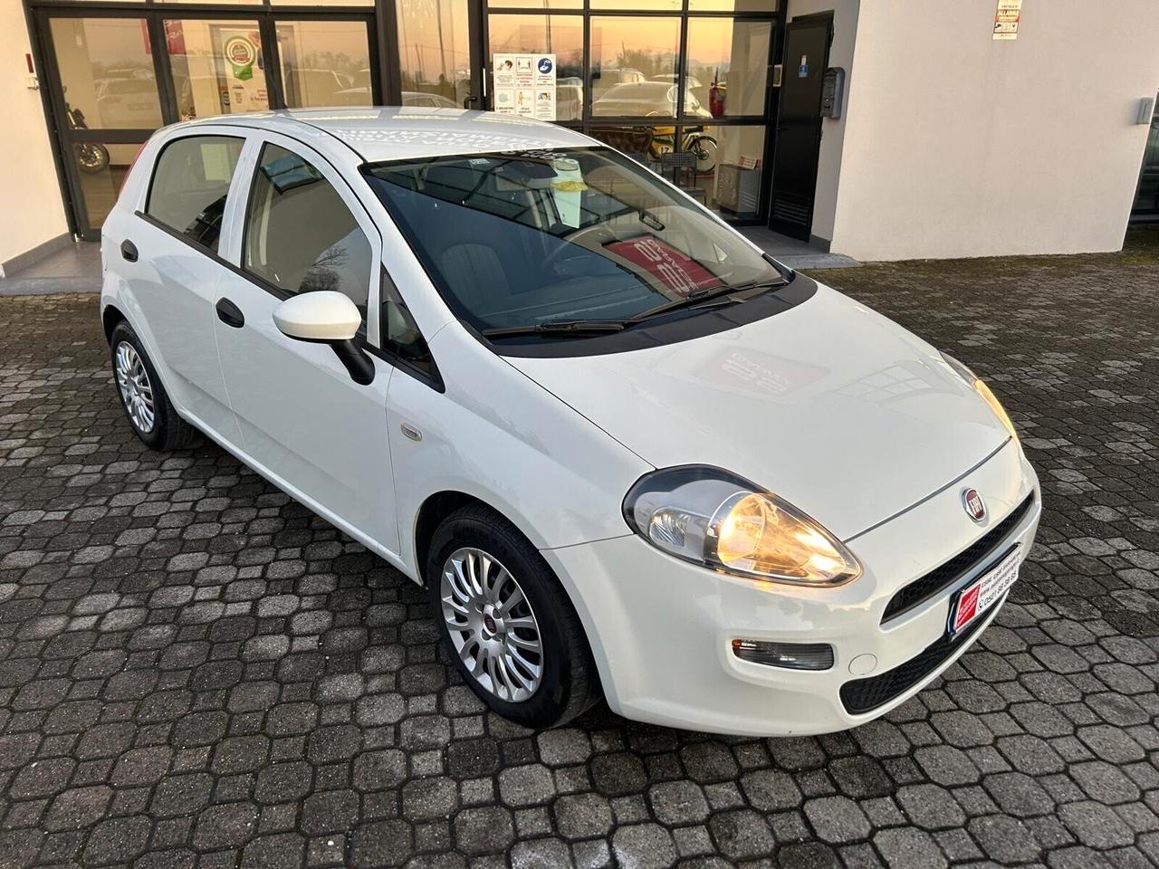 Fiat Punto 1.3 d - 5p.|AUTOCARRO