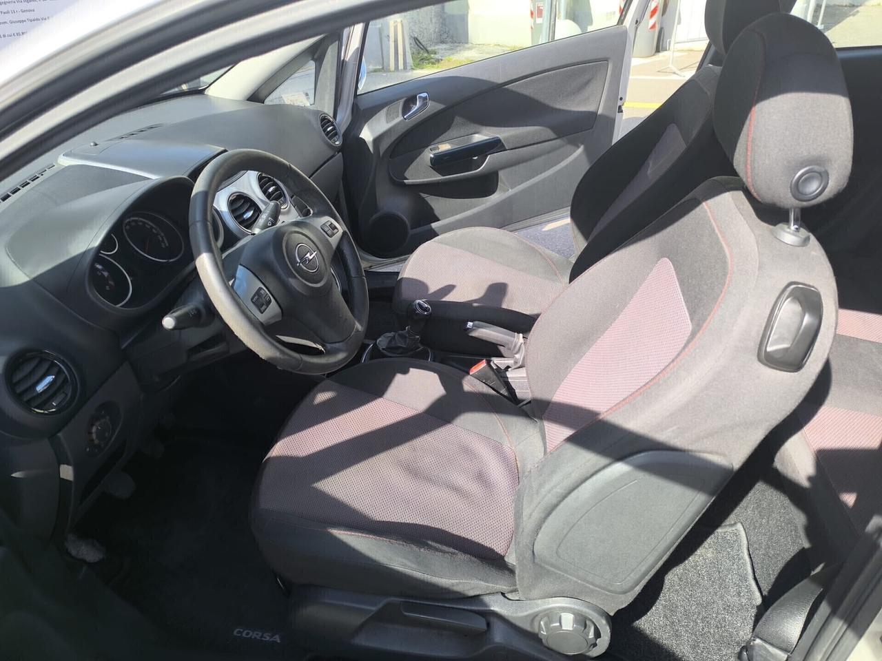 Opel Corsa 1.3 CDTI 90CV 3 porte Easytronic Sport