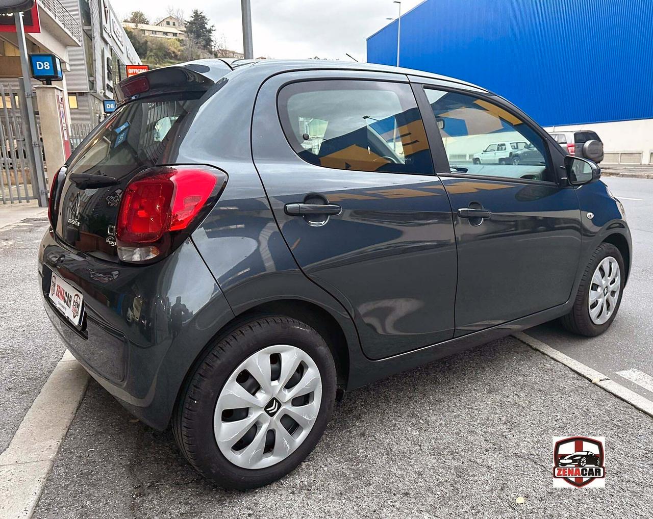 Citroen C1 VTi 72 S&S 5 porte Feel Unicoproprietario solo 10.000 km adatto neopatentati