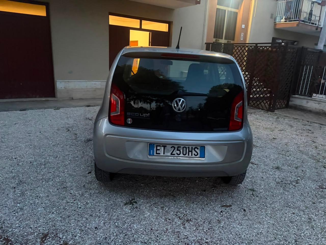 Volkswagen up! 1.0 5p. eco high BlueMotion Technology