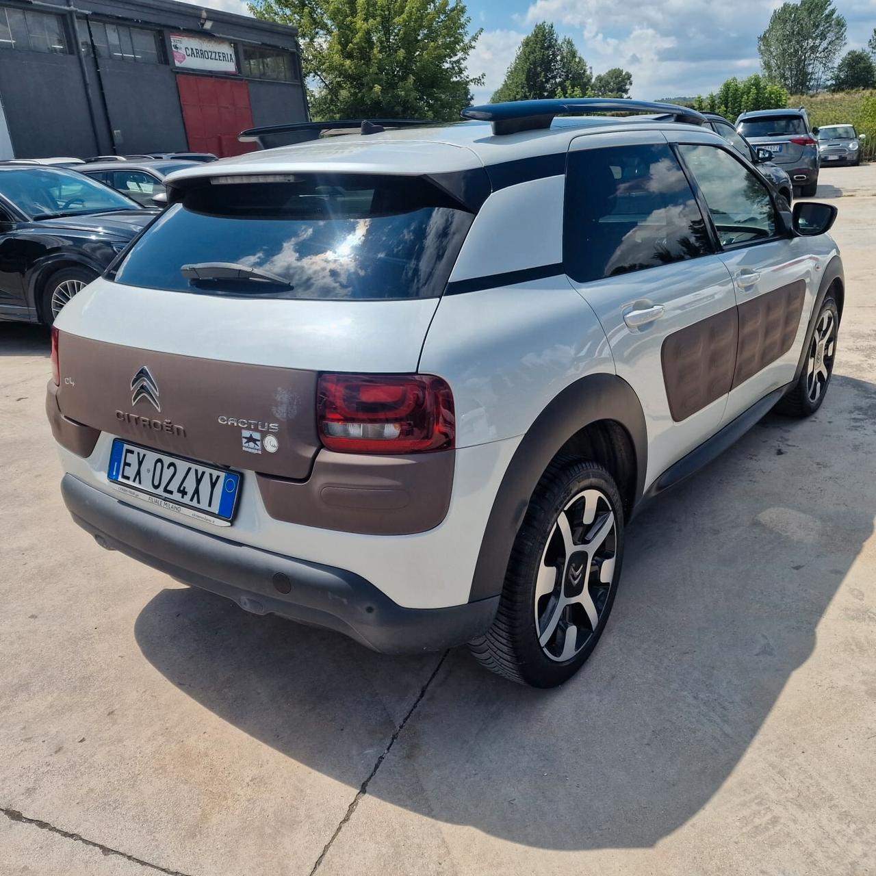 Citroen C4 Cactus BlueHDi 100 S&S ETG6 Shine CAMBIO AUTOMATICO 1.6 DIESEL