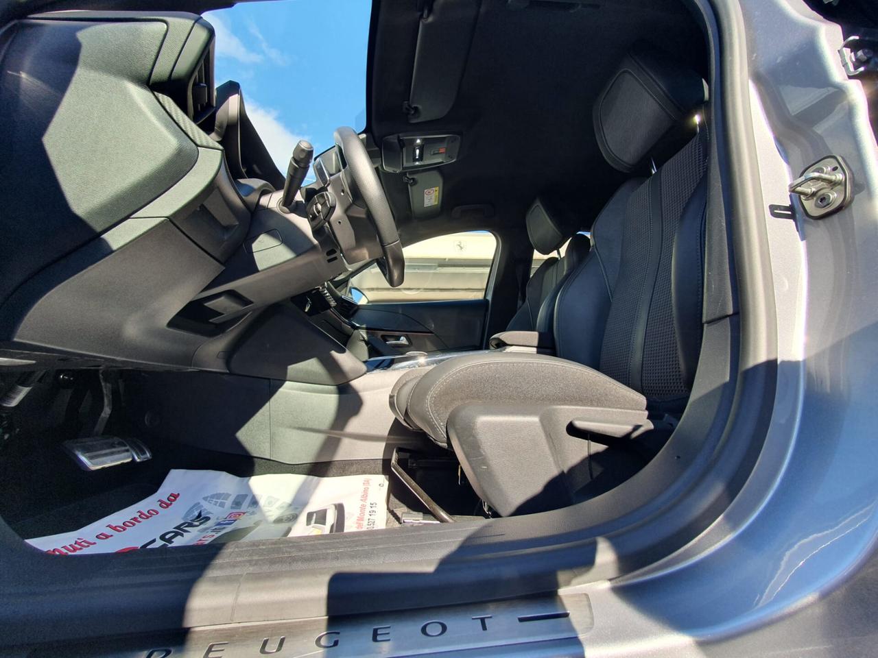 Peugeot 208 PureTech 130 Stop&Start EAT8 5 porte GT