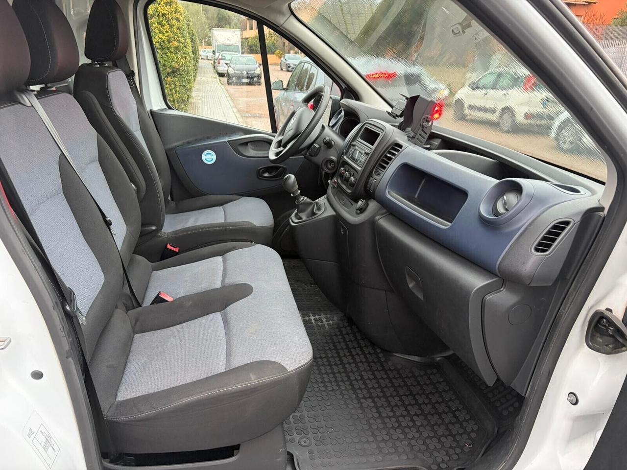 OPEL VIVARO - UNICO PROPRIETARIO