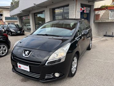 Peugeot 5008 1.6 Diesel 7 Posti Neopatentati