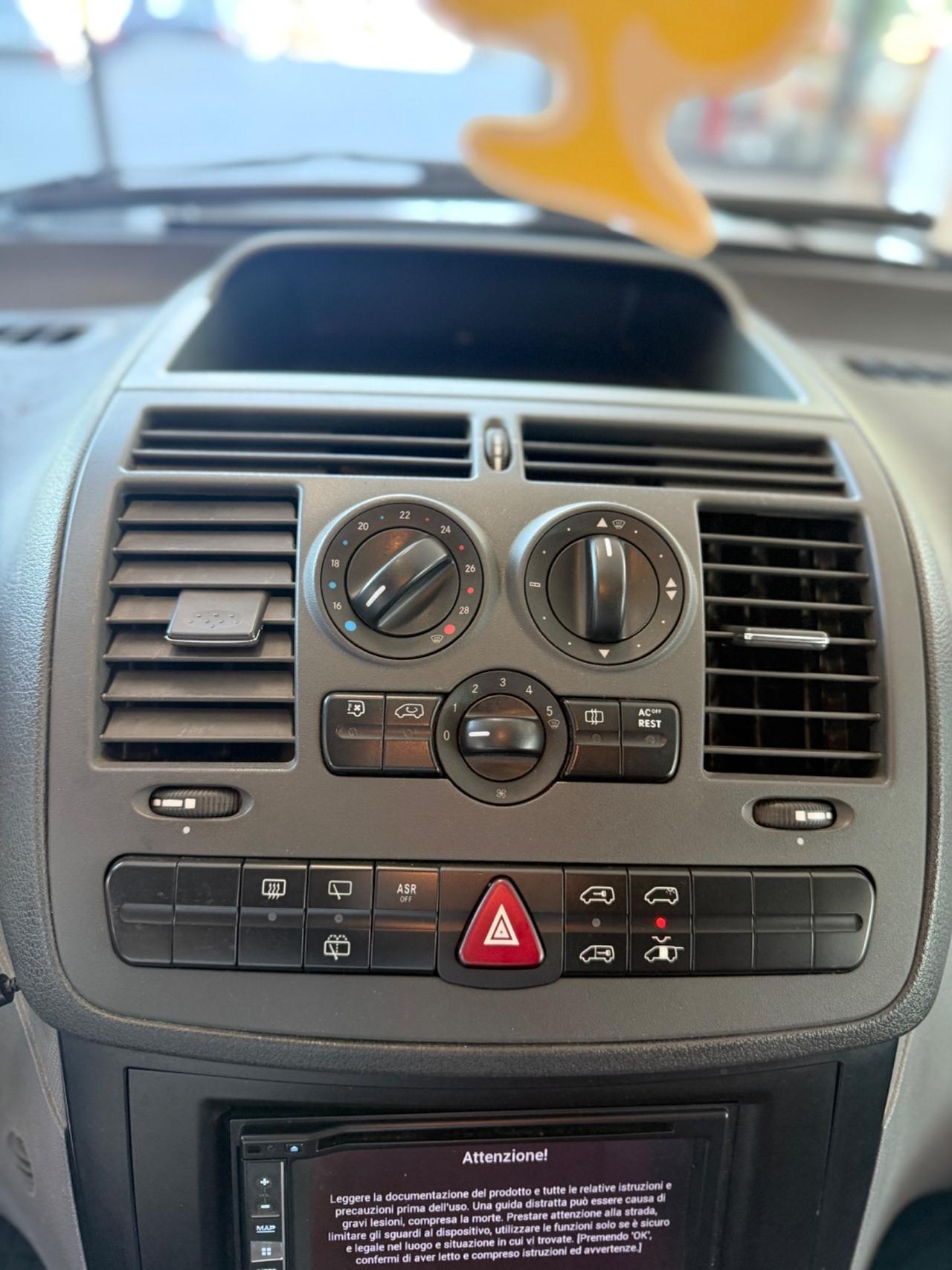 Mercedes-benz Vito 2.2 115 CDI PC-SL Kombi Long 9 Posti 2009 Neopatentati