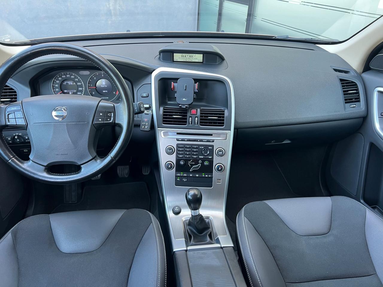 Volvo XC 60 D5 AWD/UNICA PROP.