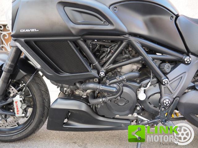 DUCATI Diavel Black Stealth 155cv