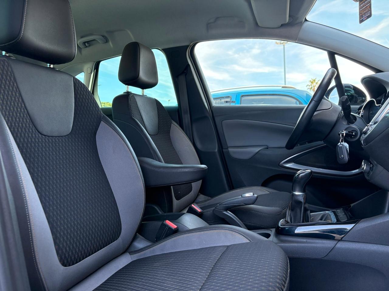 Opel Crossland X 1.6 ECOTEC 2018