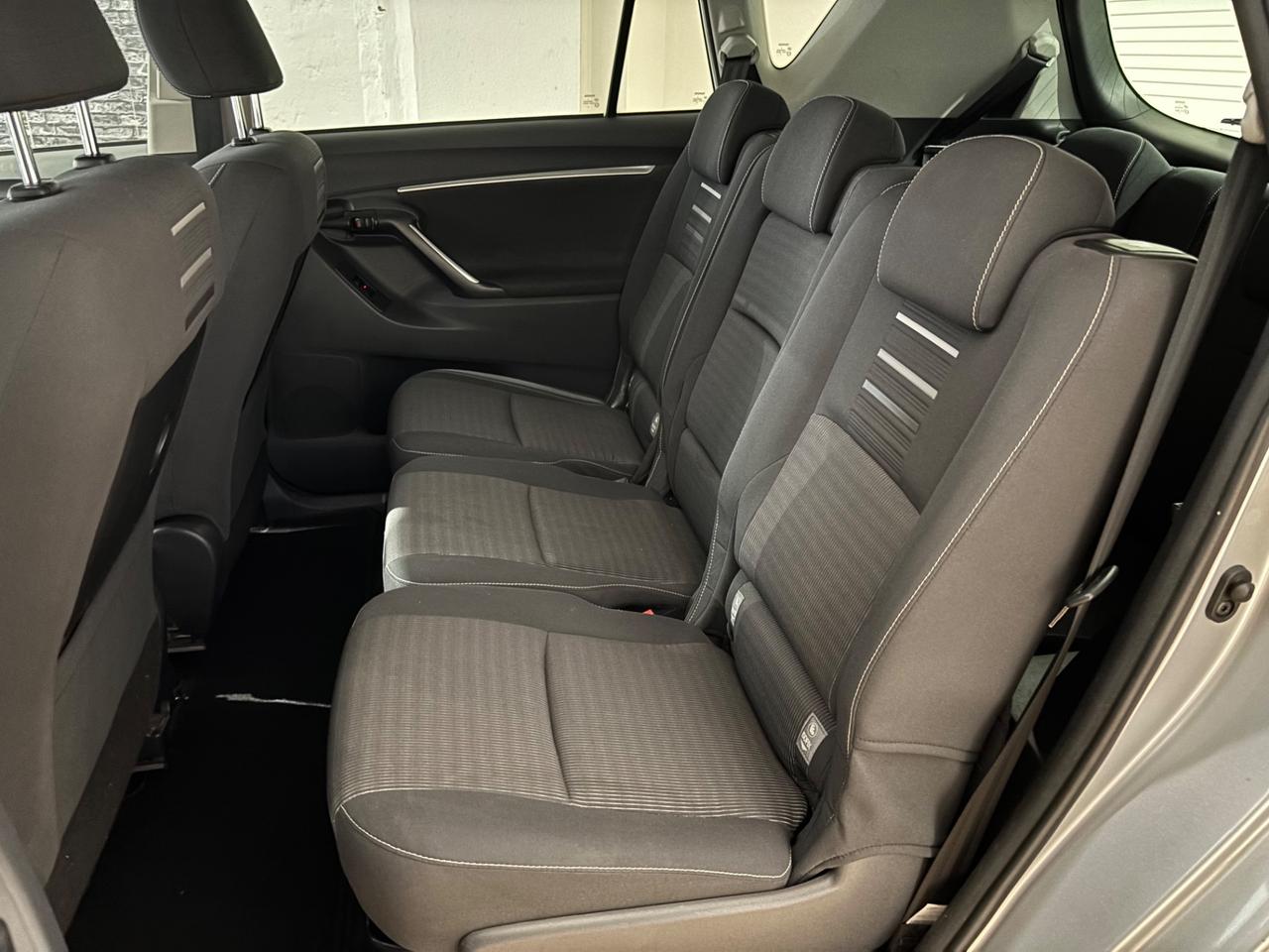 Toyota Verso 1.6 D-4D Style 7 posti