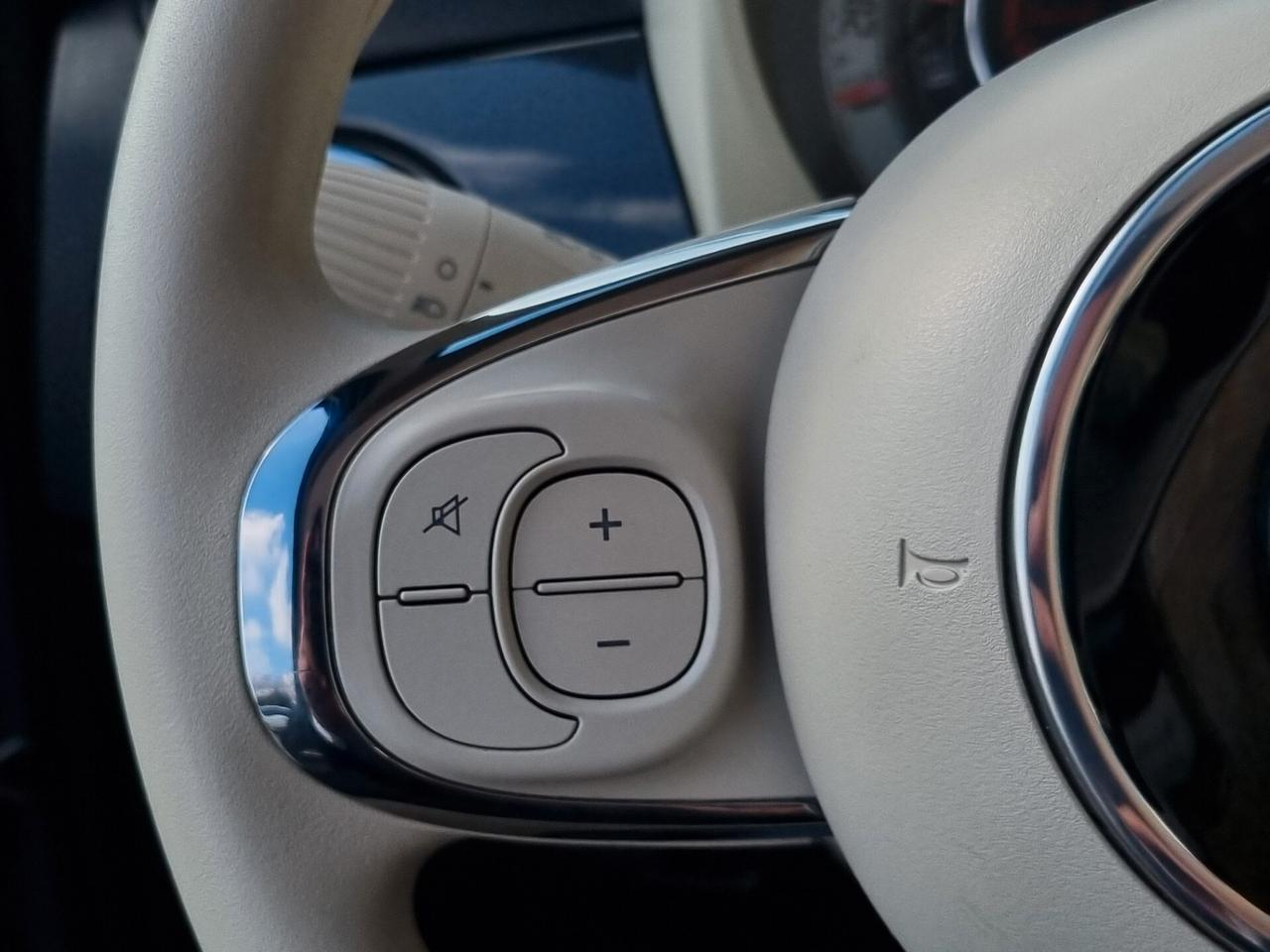 Fiat 500 500C 1.0 Hybrid Club 70CV