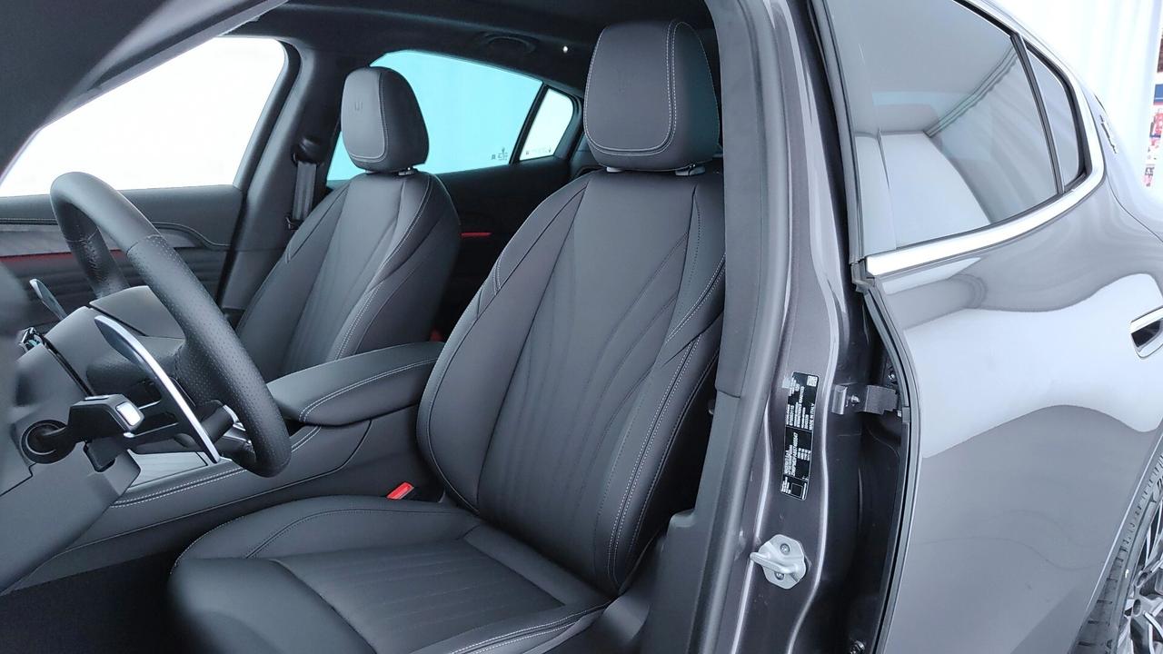 Maserati Grecale MHEV 250 CV AWD