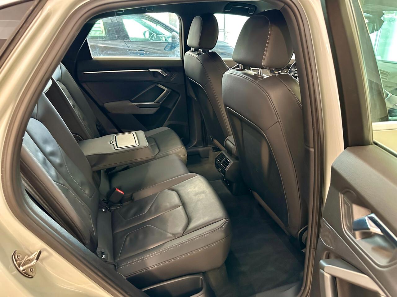 Audi Q3 40 TDI quattro S tronic line edition