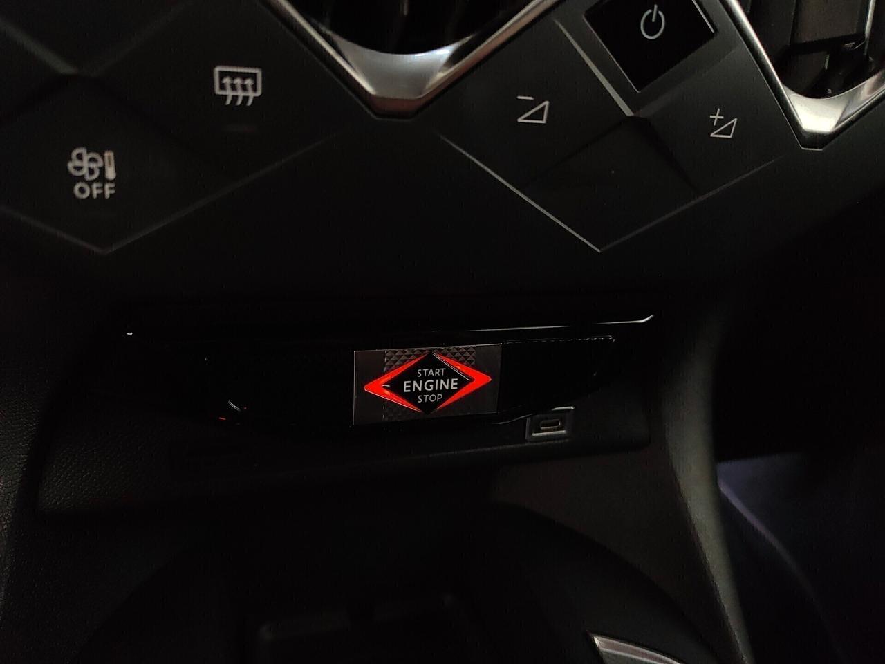 DS3 BlueHDi 130 aut. Opera