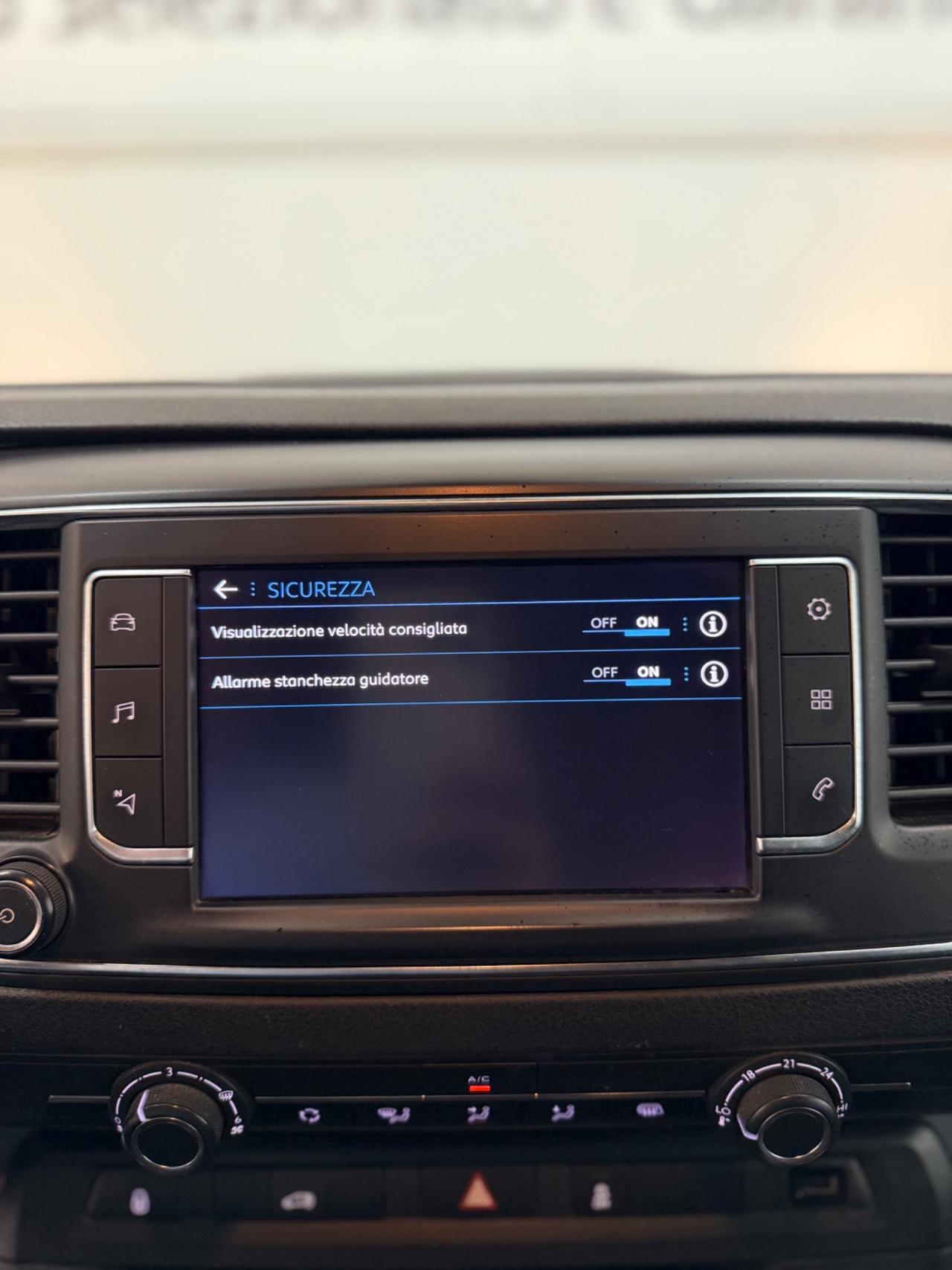 Peugeot Expert 1.6 BHDI 116cv Premium 12/2017 Euro 6B Neopatentati