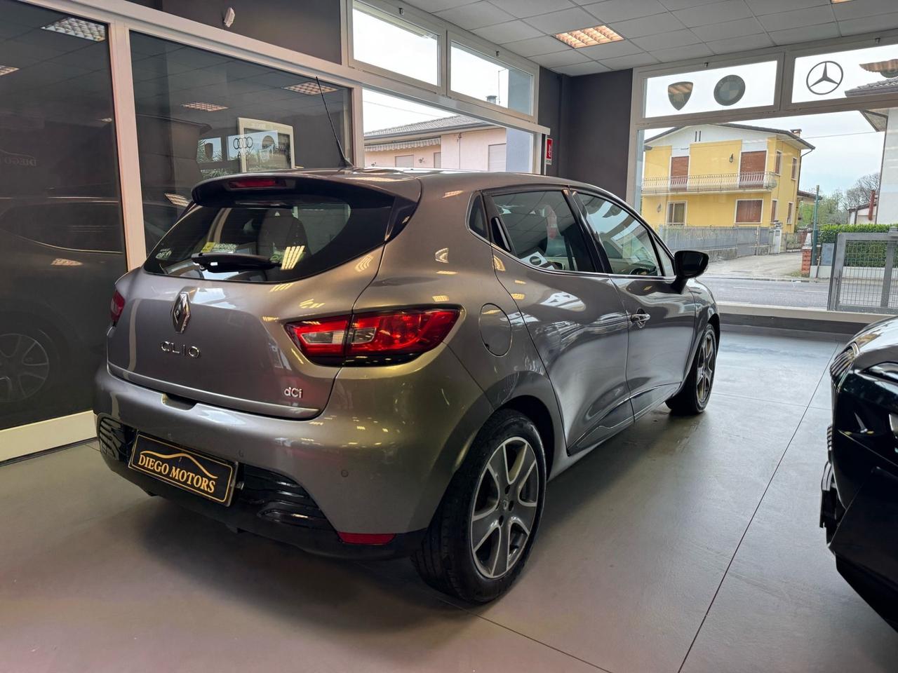 Renault Clio 1.5 dCi 8V 90CV Start&Stop 83gr 5 porte EcoBusiness