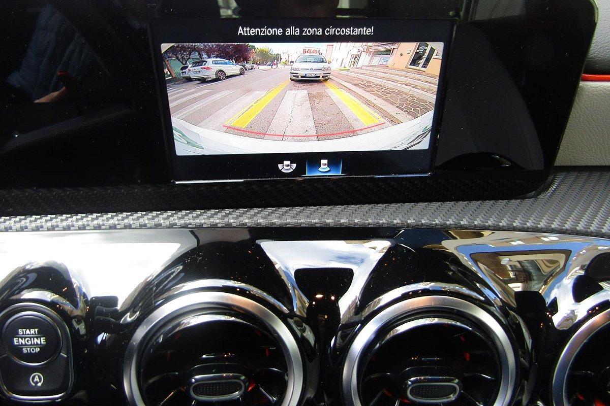 MERCEDES A 180 d Automatic Business