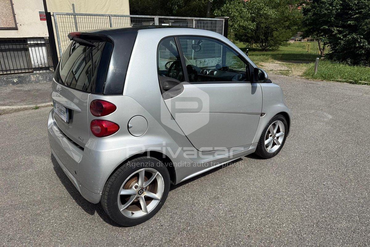 SMART fortwo 1000 52 kW MHD coupé pulse