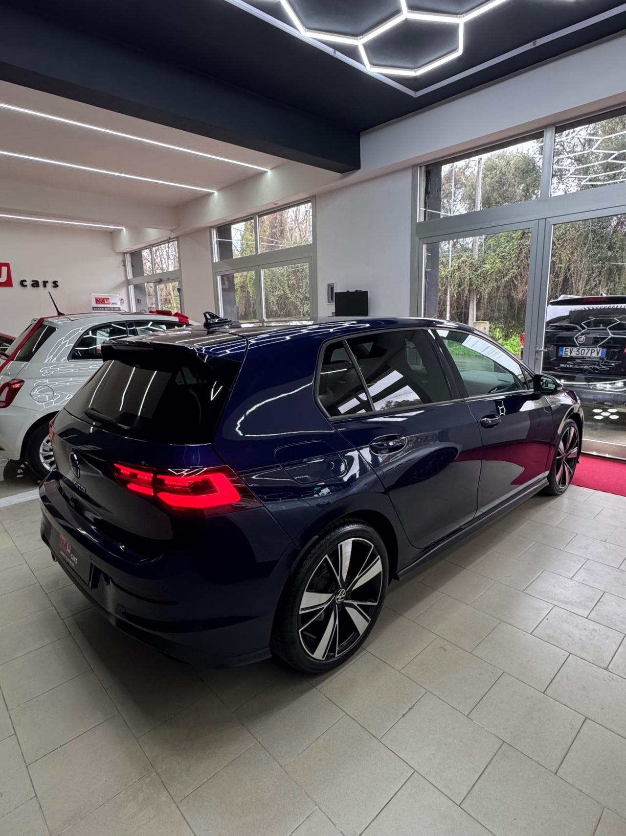 Volkswagen Golf 8 VIII 2.0 GTD 200cv dsg