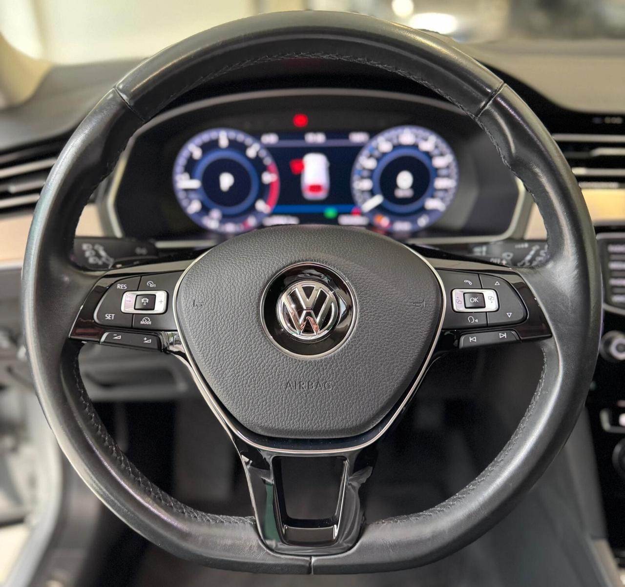 Volkswagen Passat 2.0 TDI DSG Highline BlueMotion Technology