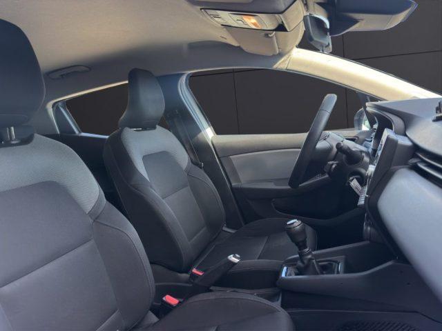 RENAULT Clio SCe 65 CV 5 porte Life autocarro