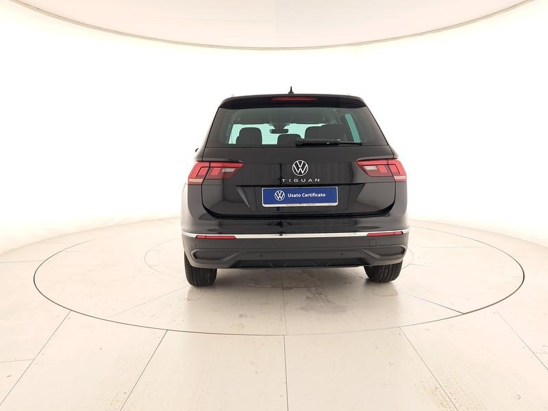 Volkswagen Tiguan 2.0 tdi life 150cv dsg