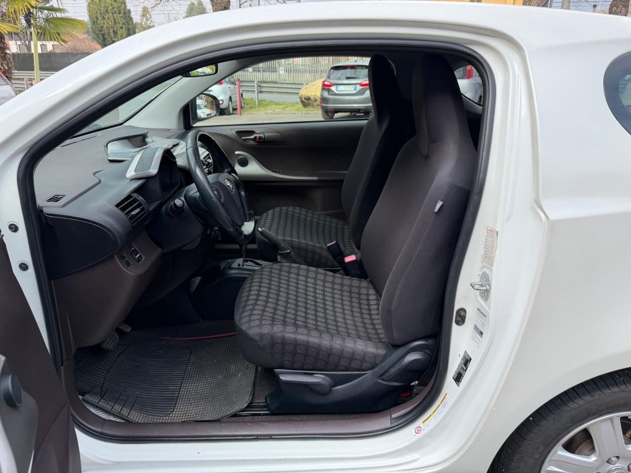 Toyota iQ 1.0 AUTOMATICA BIANCO PERLATO