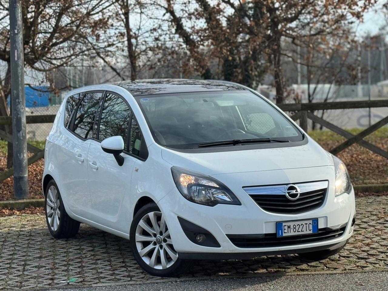 Opel Meriva 1.7 CDTI 110CV b-color Panoramic