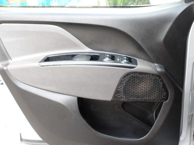 FIAT Doblo 1.6MJT 120cv AUTOVETTURA Lounge 5 POSTI M1
