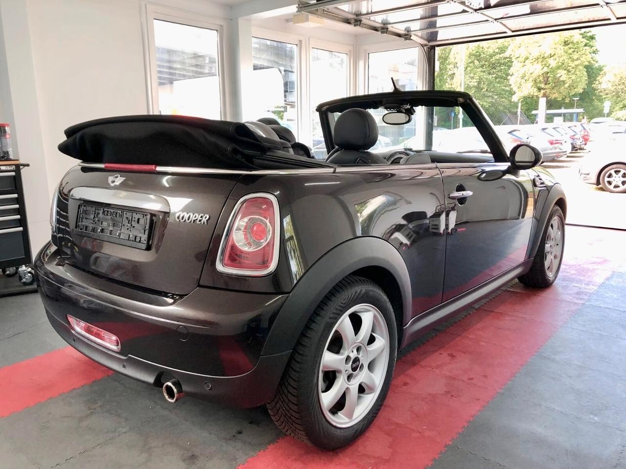 Mini 1.6 COOPER CABRIO CHILI