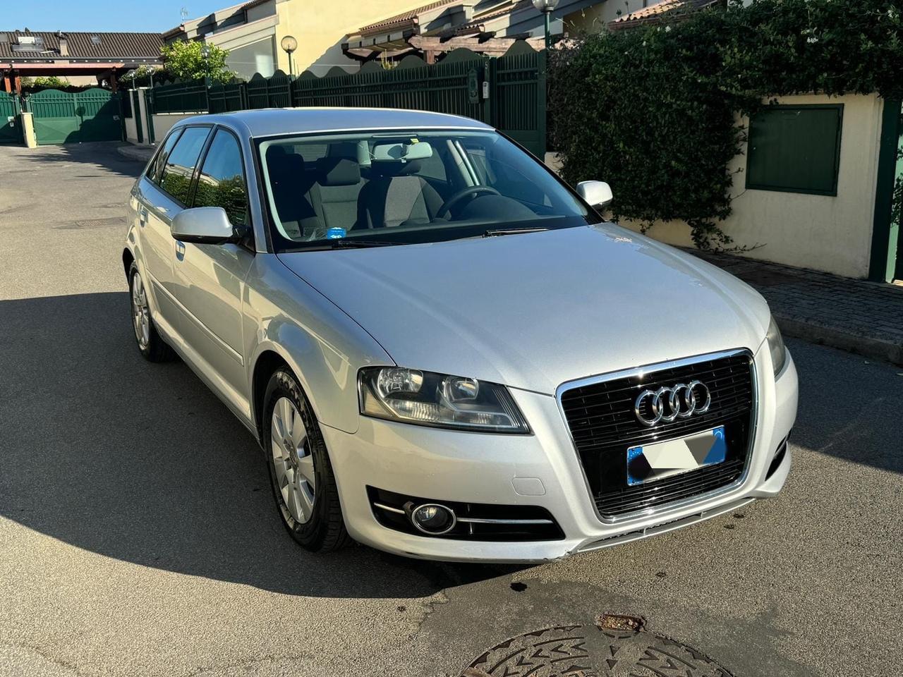 Audi A3 SPB 1.6 TDI 105 CV CR Attraction