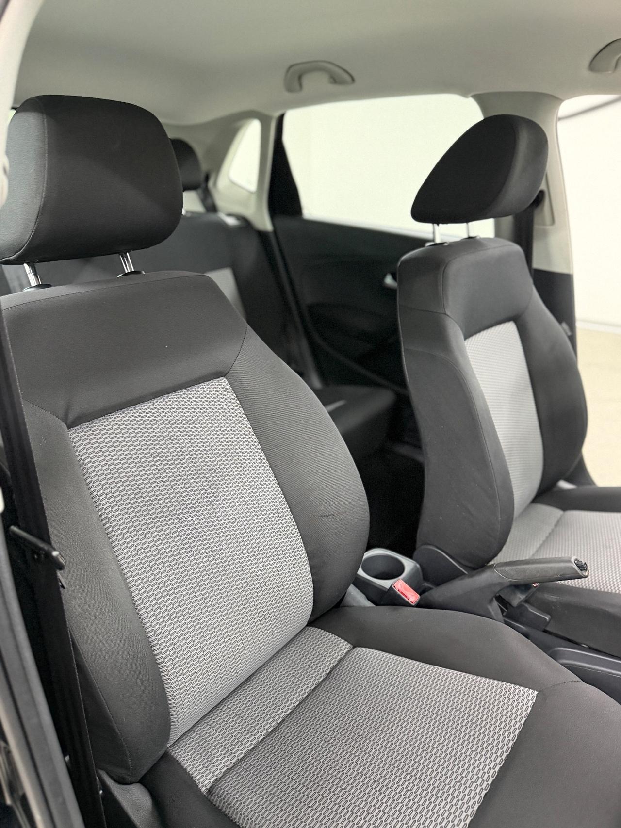 VOLKSWAGEN POLO (anno 2012)