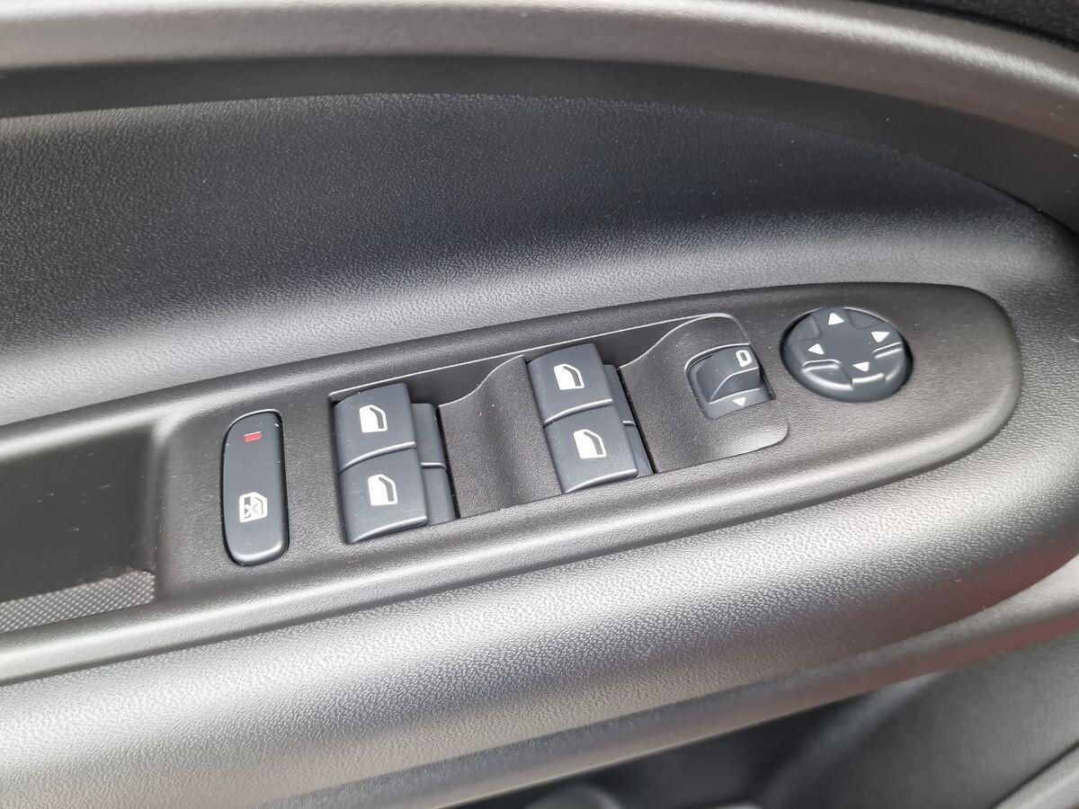 JEEP AVENGER 1.2 TURBO LONGITUDE
