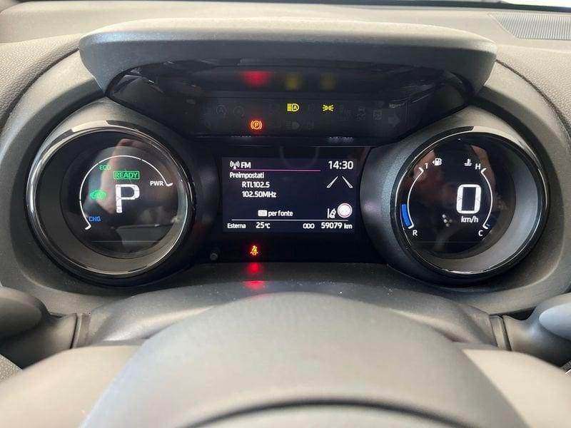 Toyota Yaris Yaris 1.5h Style