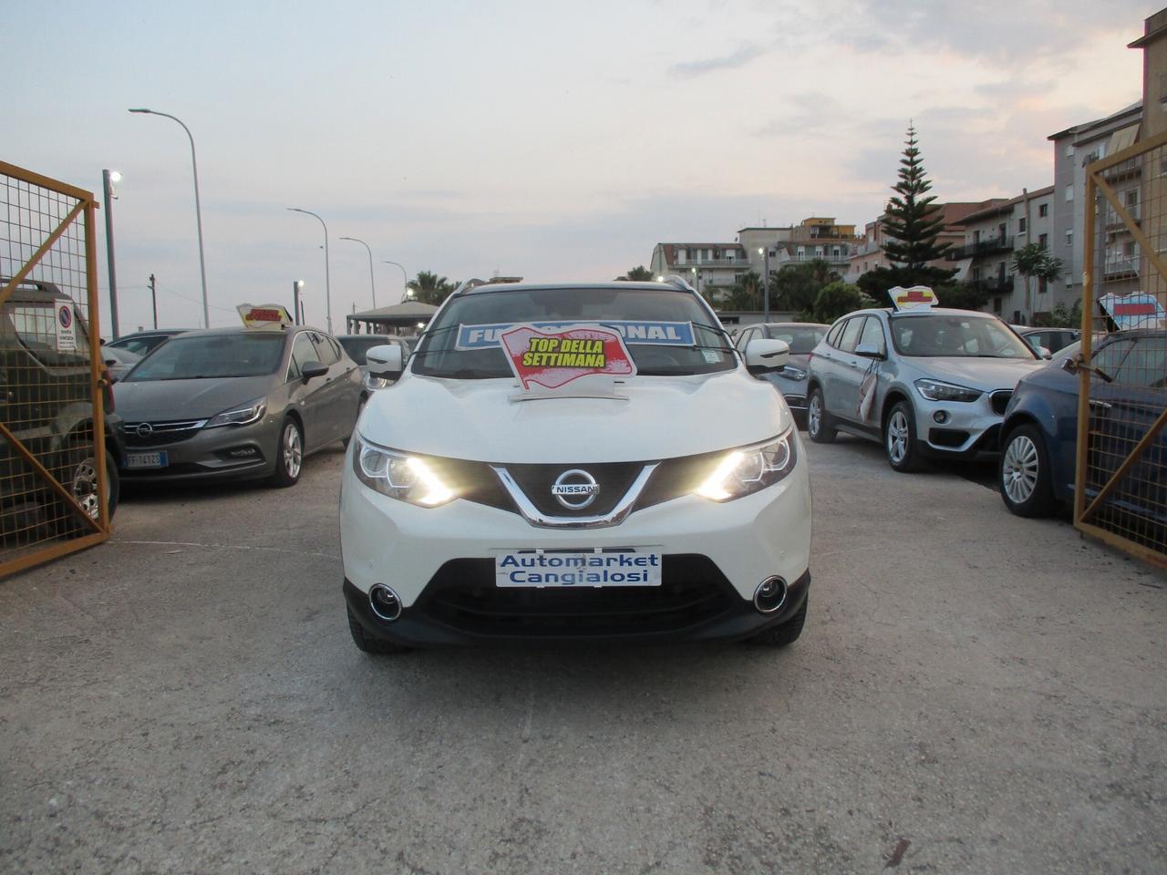 Nissan Qashqai 1.5 dCi FULL OPT. (NAVI,TETTO) 2015
