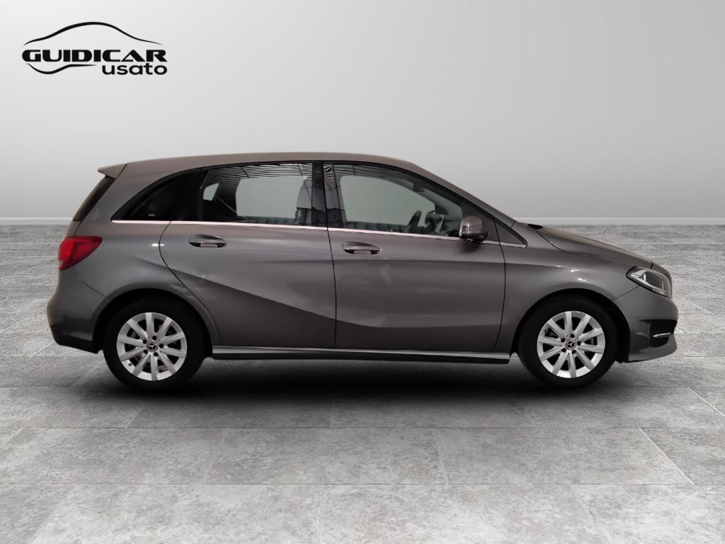 Mercedes-Benz Classe B - T246 - B 180 d (cdi) Business