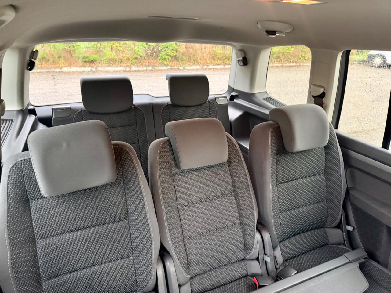 Volkswagen Touran 1.6 TDI DSG Comfortline
