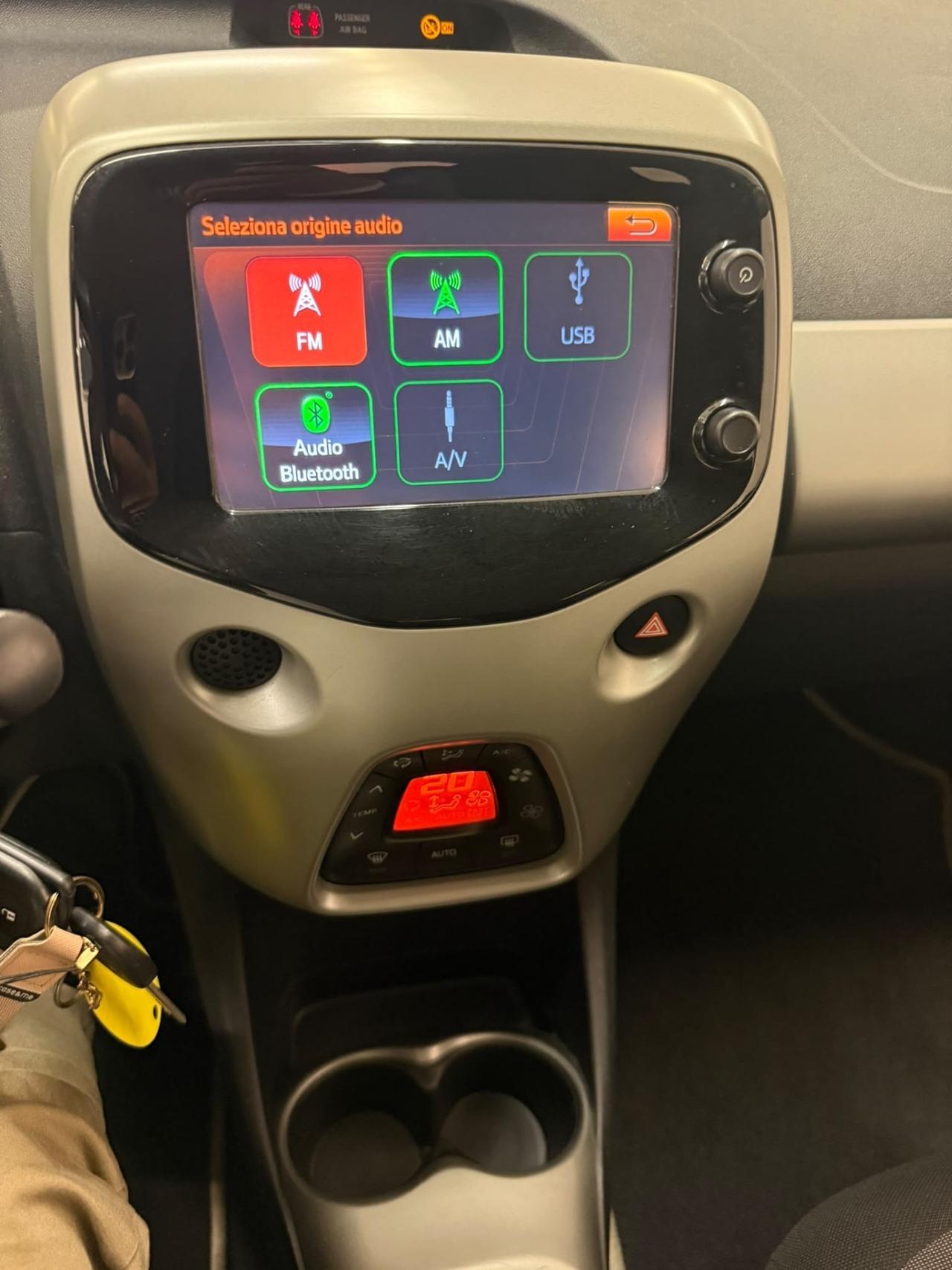 Toyota Aygo 1.0 GPL VVT-I 69 CV 5P X-WAVE MMT AUTOMATICA