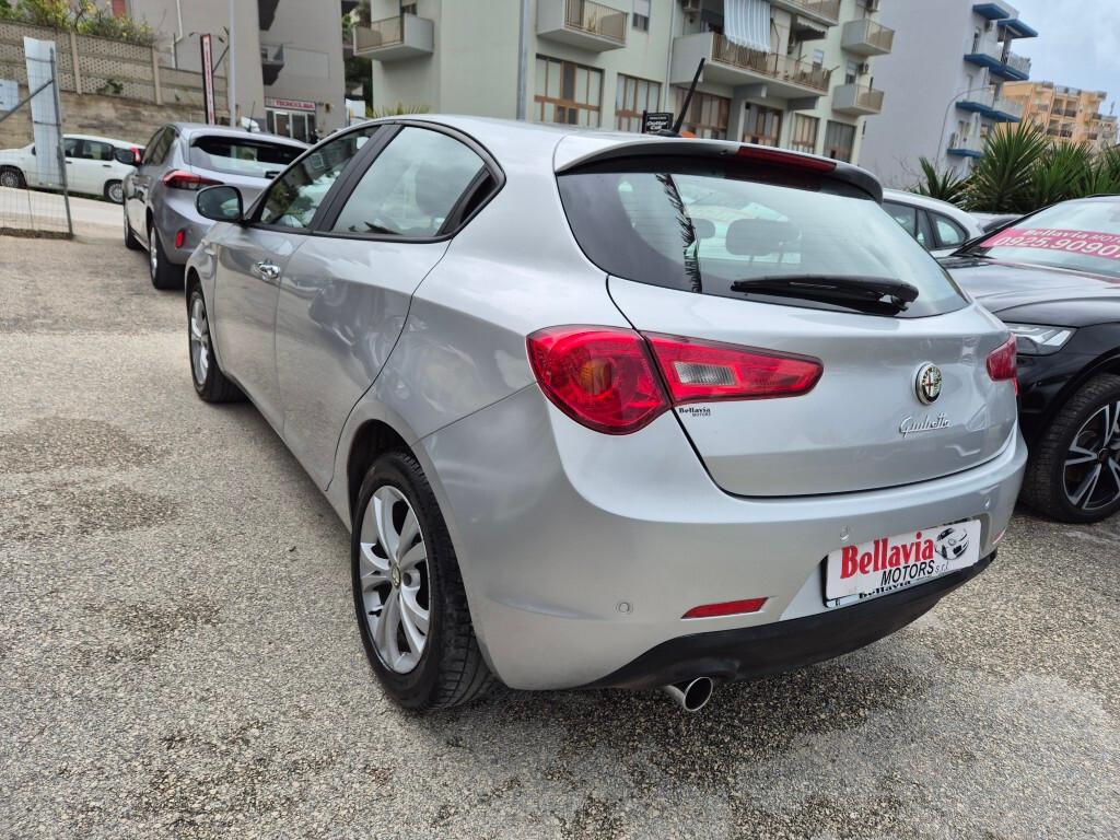 Alfa Romeo Giulietta 1.6 JTDm-2 NAVI LED