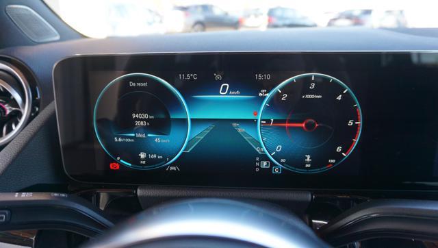 MERCEDES-BENZ B 180 d Automatic Premium