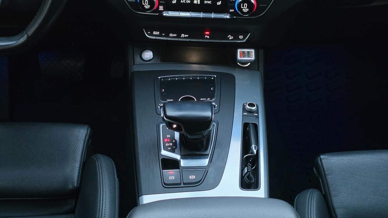 Audi Q5 40 TDI S line plus