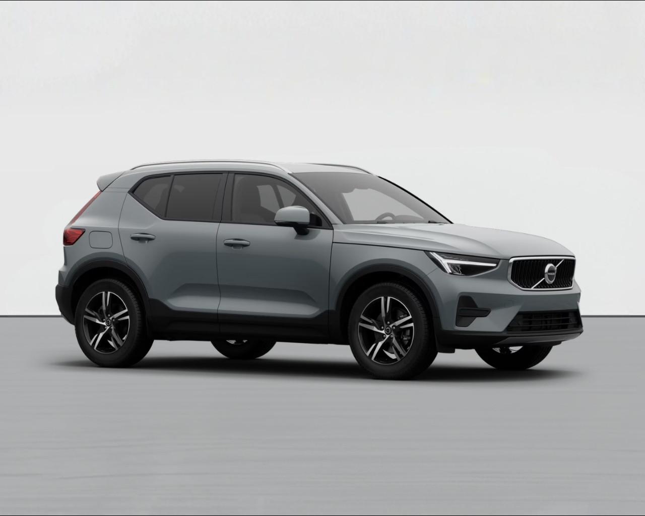 VOLVO XC40 CORE B3 AUTO PREZZO PROMO FINO A FINE MESE