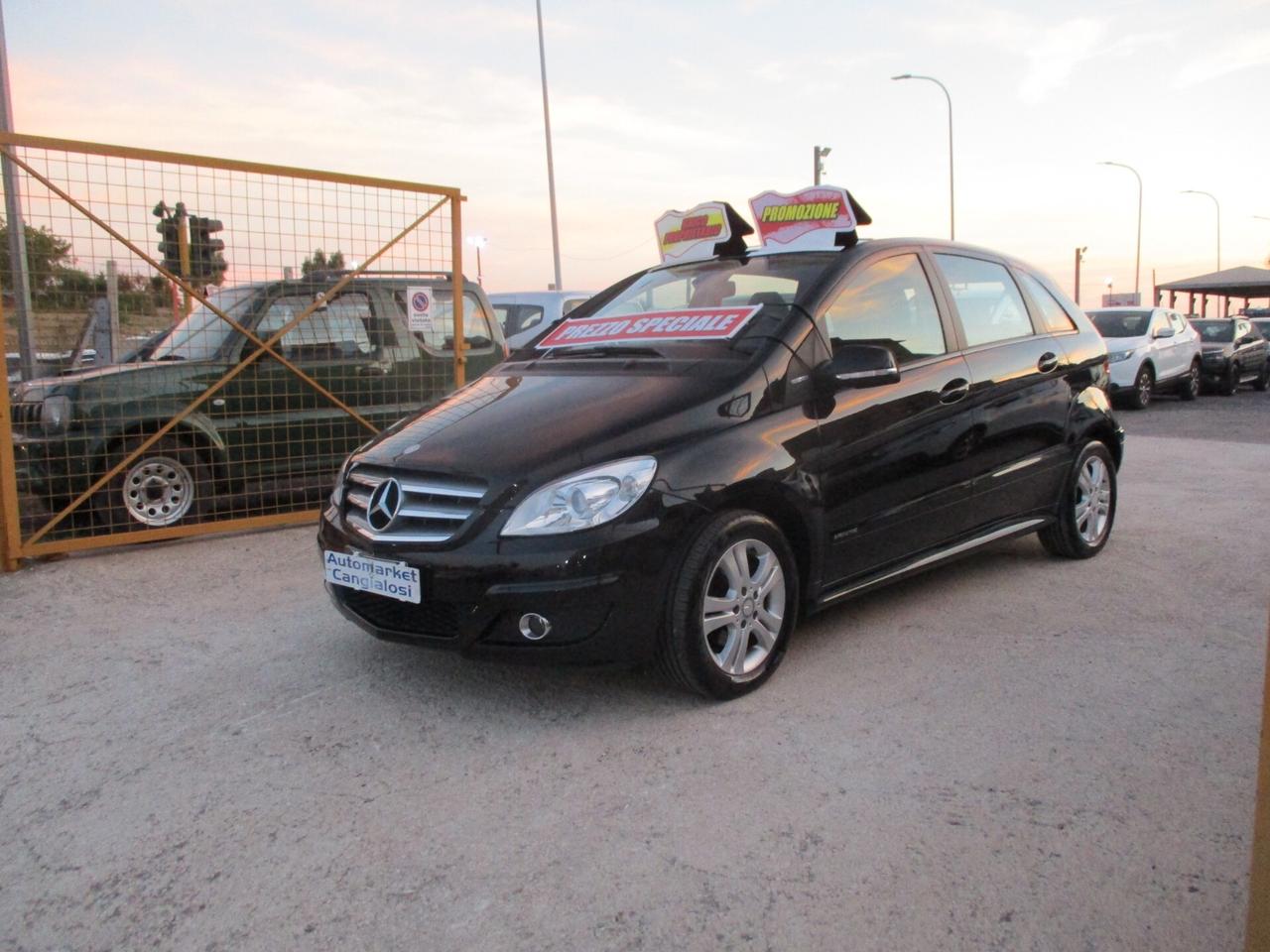 Mercedes-benz B 180 MOLTO BELLO 2011