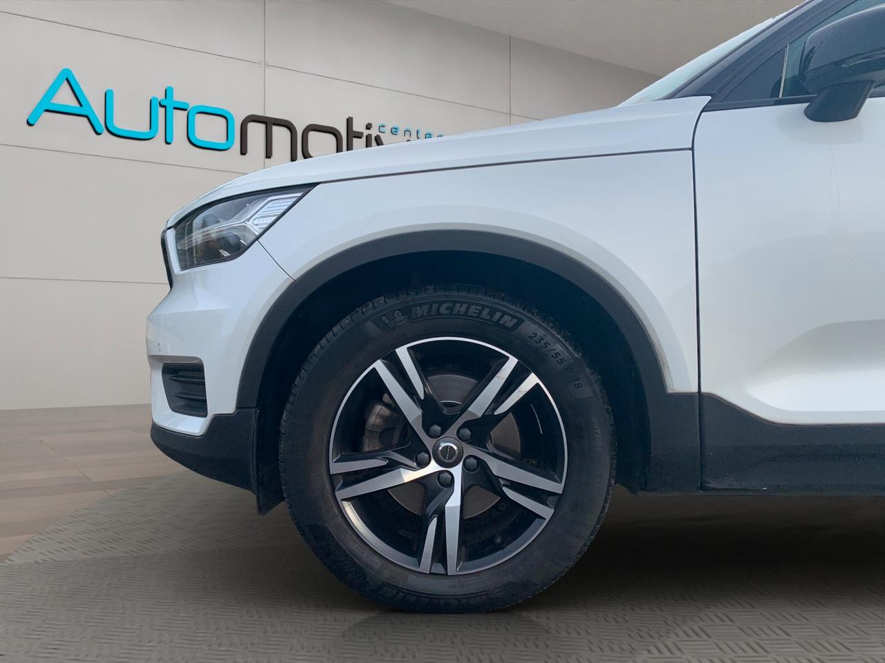 Volvo XC40 T5 AWD Geartronic R-design
