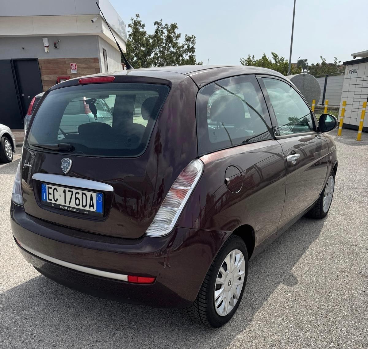 Lancia Ypsilon 1.3 MJT 75 CV