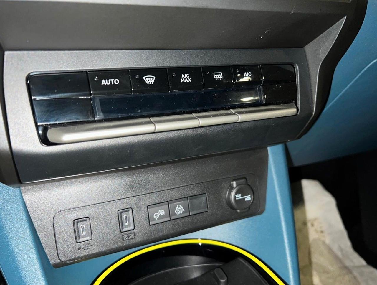 Fiat Grande Panda 1.2 Hybrid 110 CV S&S La Prima