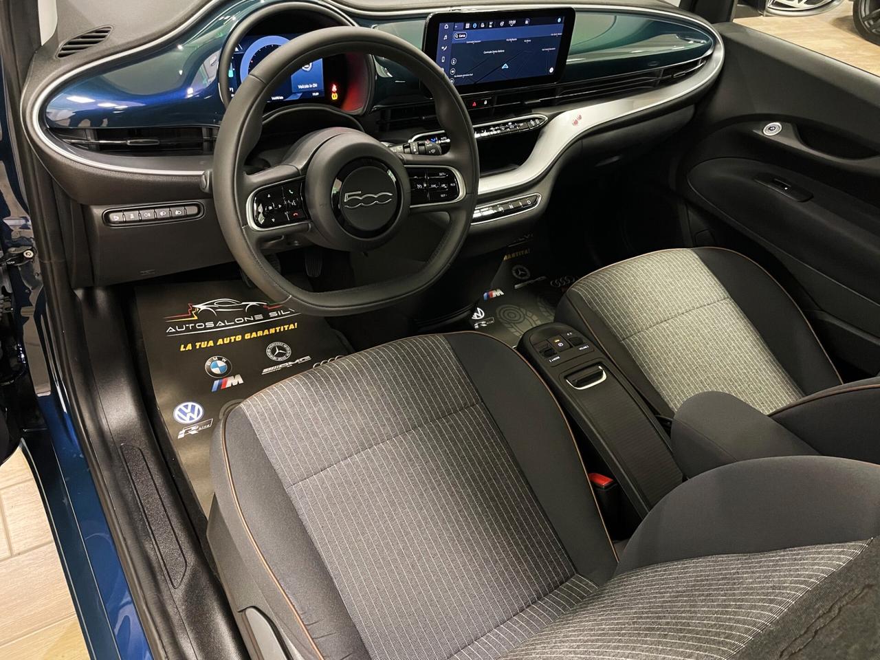 Fiat 500e Icon - Pack style Ocean Blue Metallic