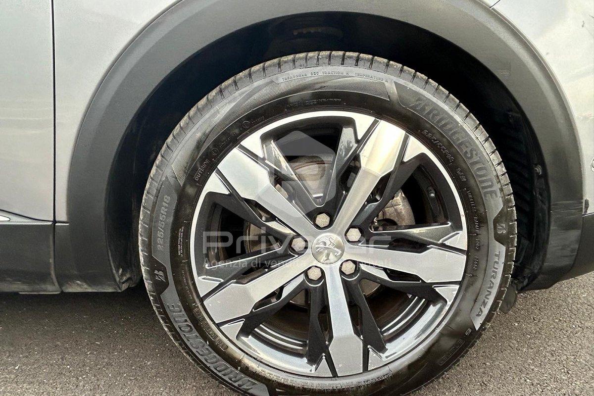 PEUGEOT 3008 BlueHDi 120 S&S EAT6 Allure